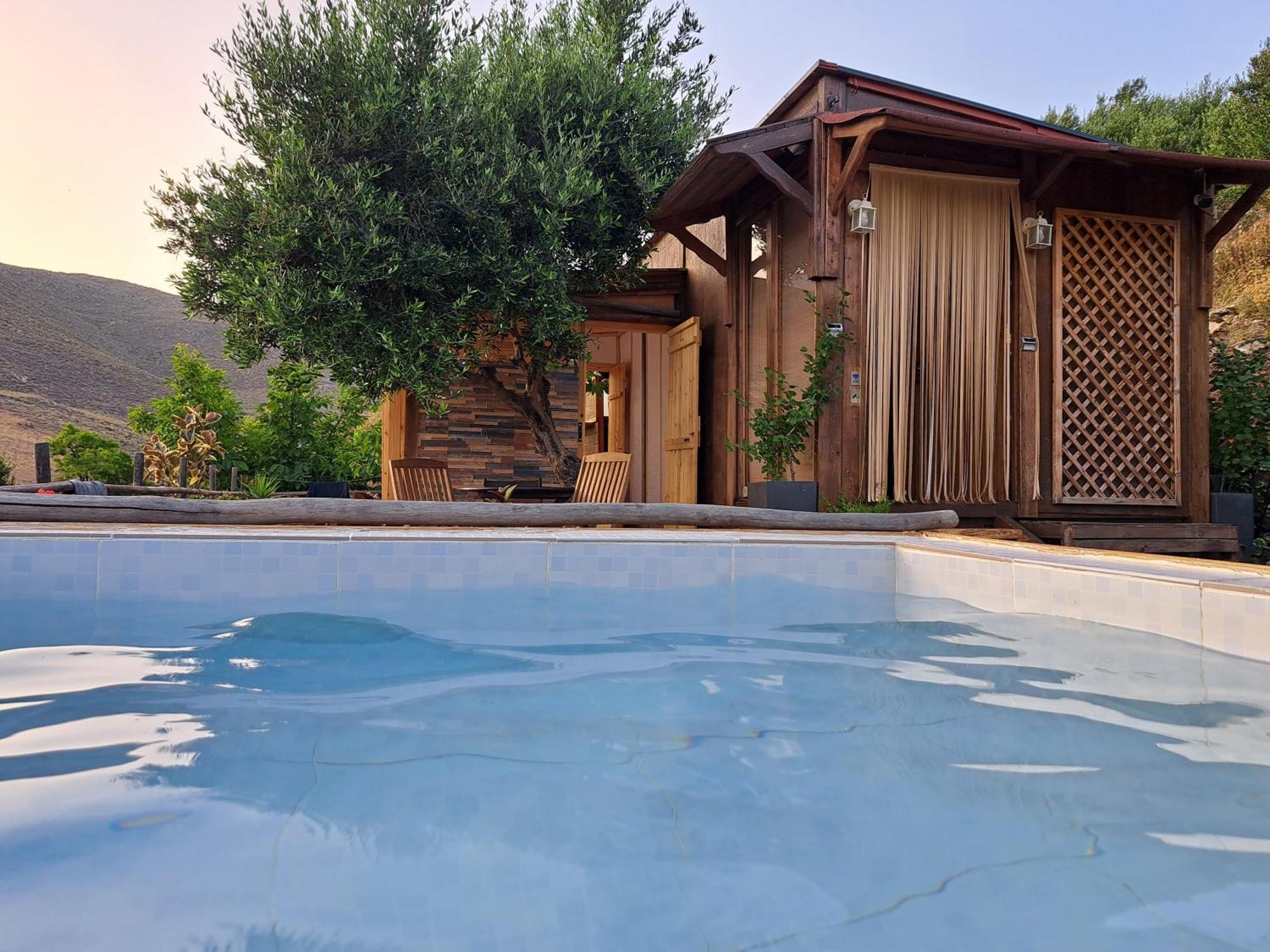 Wooden House At The Mountain-Private Paránimfoi Exterior foto