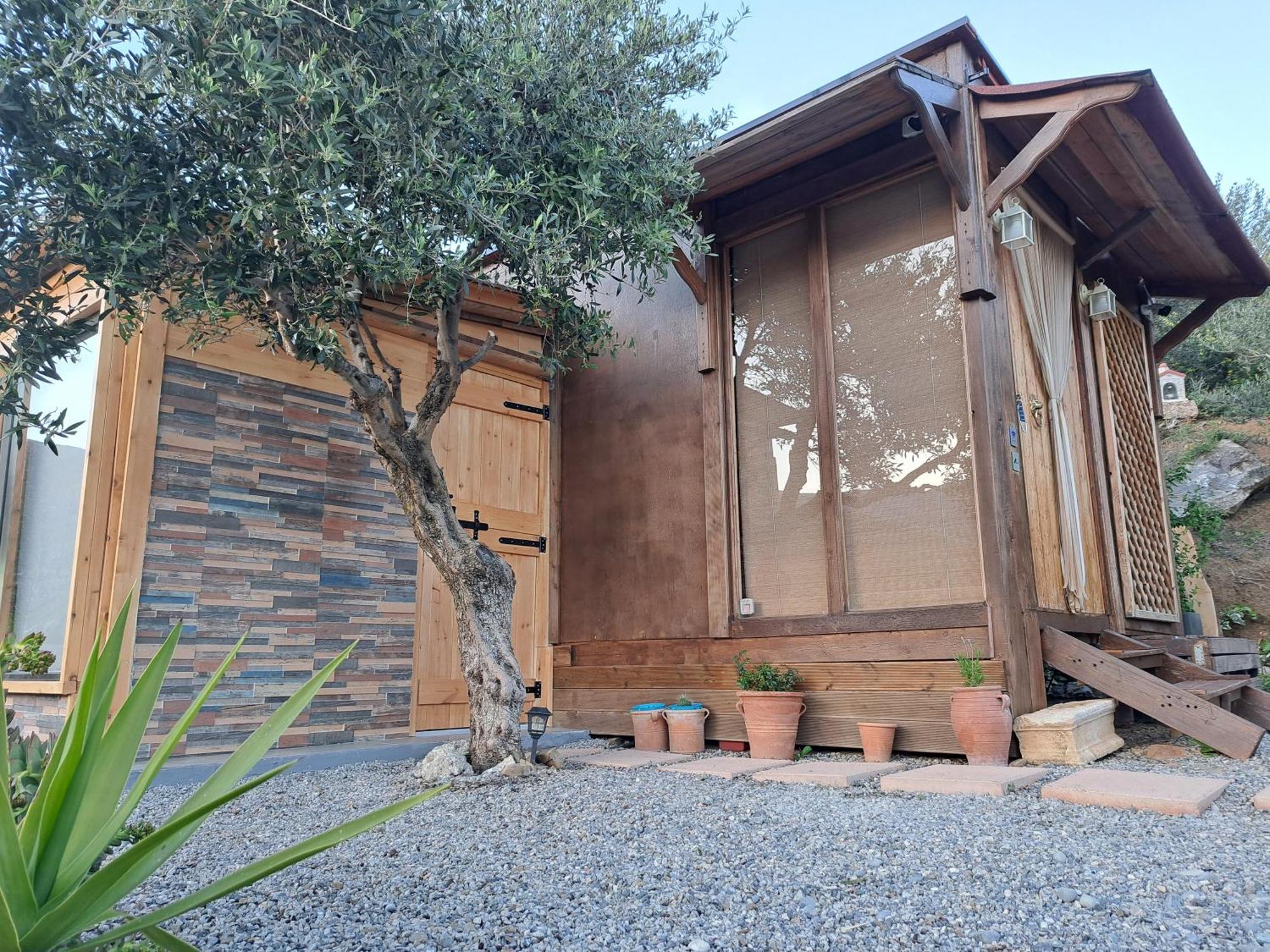 Wooden House At The Mountain-Private Paránimfoi Exterior foto